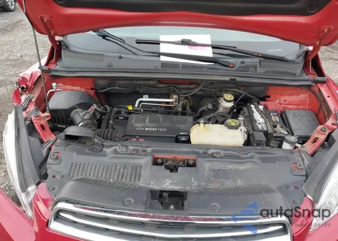 2015 Chevrolet Trax Lt z USA, uszkodzony, nr VIN KL7CJRSB7FB147410